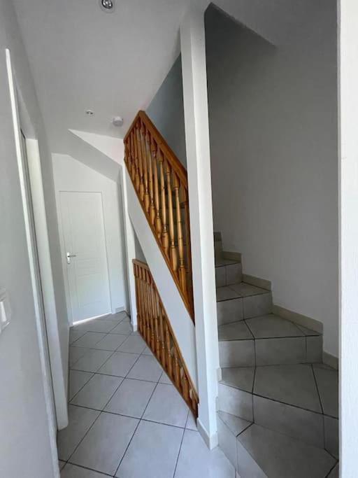 Maison Lumineuse Villemoustaussou Bagian luar foto